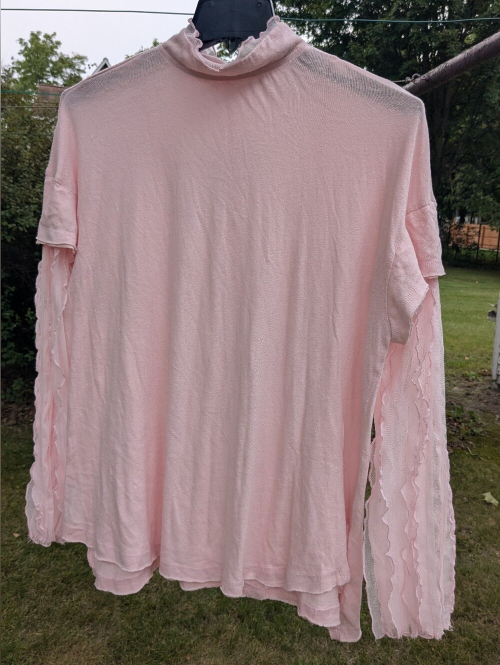 FREE PEOPLE Oversized Cotton Pale Pink Top w/Ruffle Long Sleeves, Sz M, NWT!!!